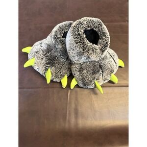 Grey Monster Claw Fuzzy Boot Slippers Kids Size Medium 10/11 Pre-Owned